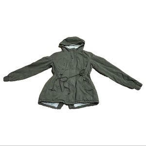 small green love tri jacket